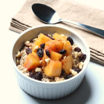 Healthy Recipe From Joy Bauer's Food Cures Peach and Oat Cobbler