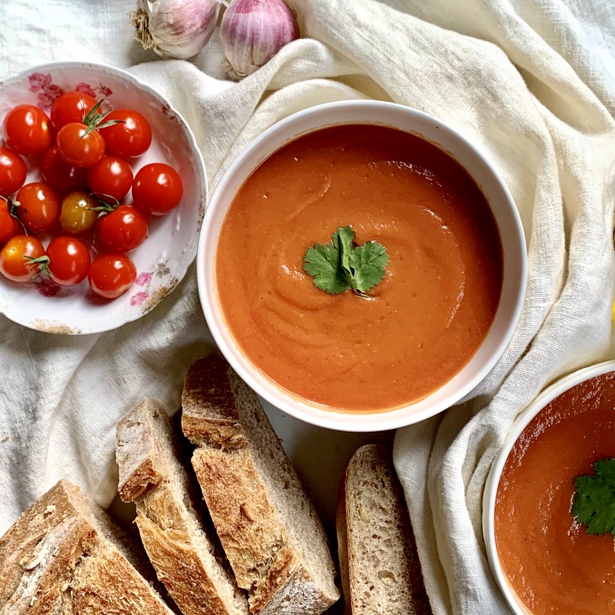 Healthy Recipe From Joy Bauers Food Cures Roasted Tomato Garlic Soup 4326