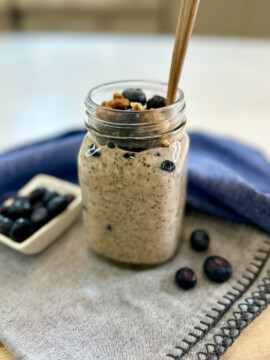 Blueberry Muffin Overnight Oats in a mason jar